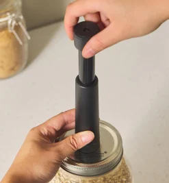 Airtender Food Vacuum-Storage Starter Set