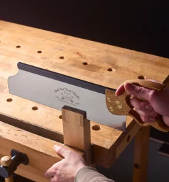 Bad Axe Right-Hand No. 9 Precision Tenon Saw