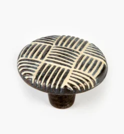 Belwith Tapestry Round Knob