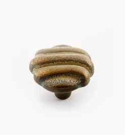 Blonde Antique Wavy Knob