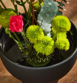 Blue Ribbon Flower Holder