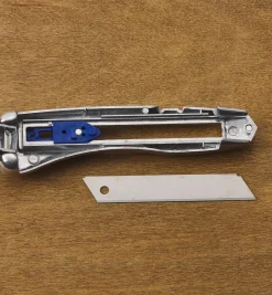 Delphin 2004 Snap-Off-Blade Knife With Holster