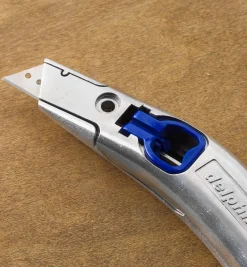 Delphin 2000 Universal Knife With Holster