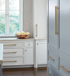 Everett Appliance Handles