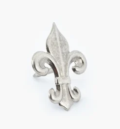 Fleur-de-Lis Clavos (Nails)