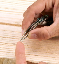 Fold-Out Tweezers