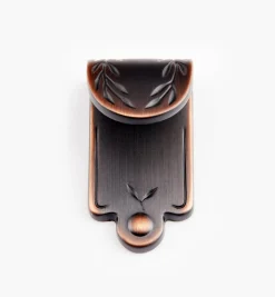 Inspirations Leaf Motif Finger Pull