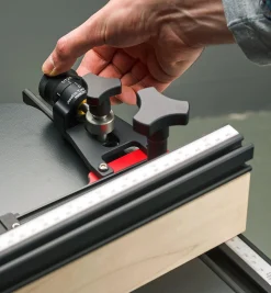 JessEm Router Fence Micro-Adjuster