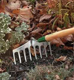 Lee Valley Narrow Rake