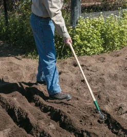 Lee Valley Trenching Hoe