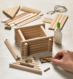 Log Cabin Birdhouse Kit