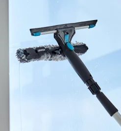 Moerman Dual-Head Window-Washing Tool
