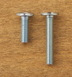 Rampa M8 Flat-Head Bolts