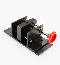 Self-Centering Pen Drilling Vise