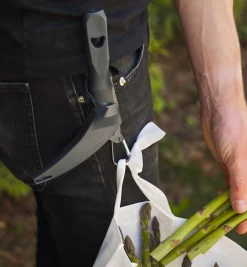Sickle Knife With Sheath