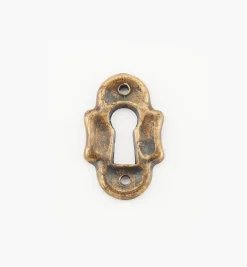 Single Bead IV Vertical Escutcheon