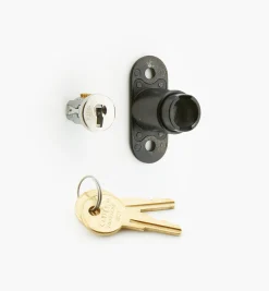 Sliding-Door Push Lock