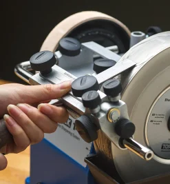 Square-Edge Jig For Chisels & Planes For Tormek T-4 & T-8 Machines