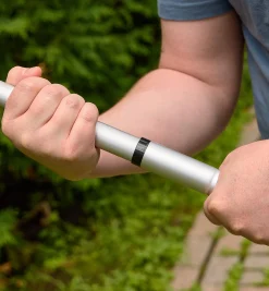 Telescoping Crack Weeder