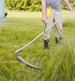Traditional Austrian Scythe Set