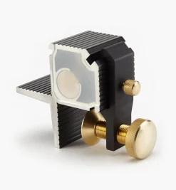 Veritas Right-Angle Saw Guide