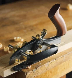 Veritas Right-Hand Small Plow Plane