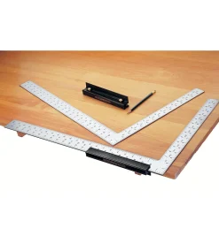 Veritas Square Fence